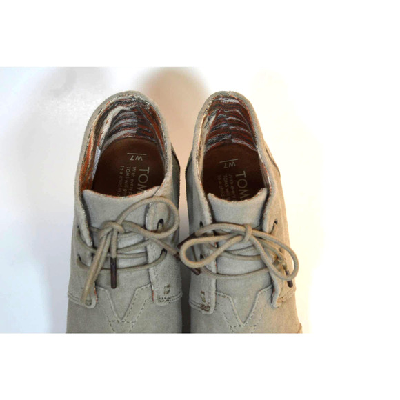 Toms taupe desert wedge boots size 7 - Picture 5 of 5